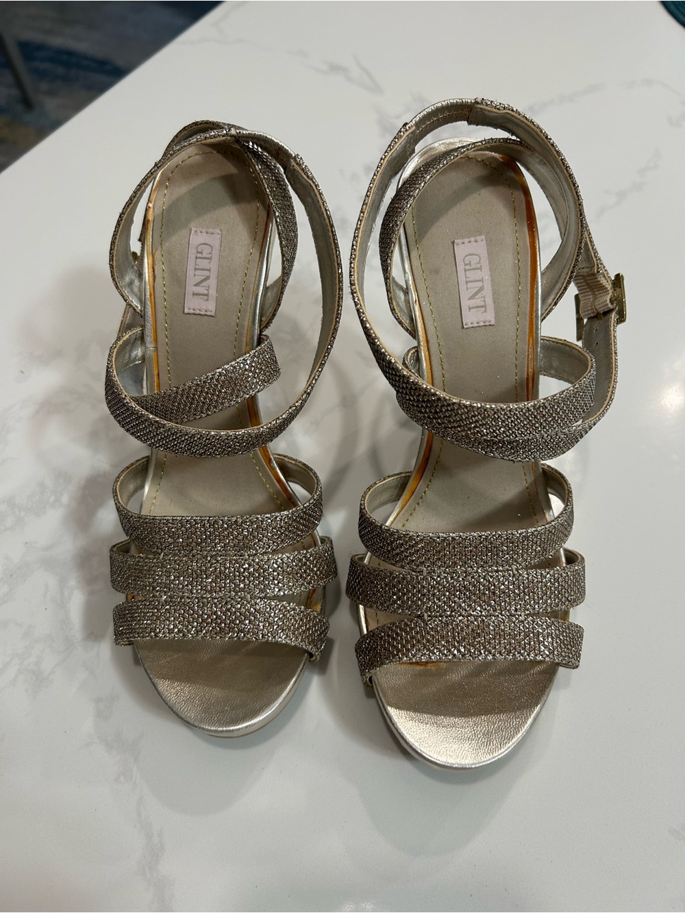 Glint Nordstrom Gold Glitter Strappy Evening Sandals Heels Flawed Size 7.5